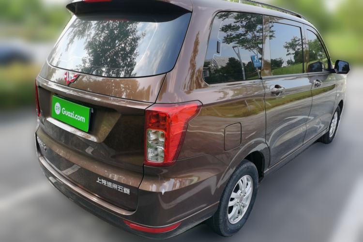 Used Wuling Hongguang 2021 1.5L Revised S Standard Version Hydraulic-Power-Assisted LAR Rear Right 45 Deg