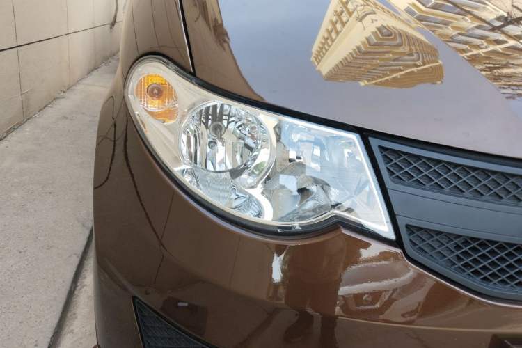 Used Wuling Hongguang 2021 1.5L Revised S Base Version Hydraulic Power Steering LAR Right Front Headlight