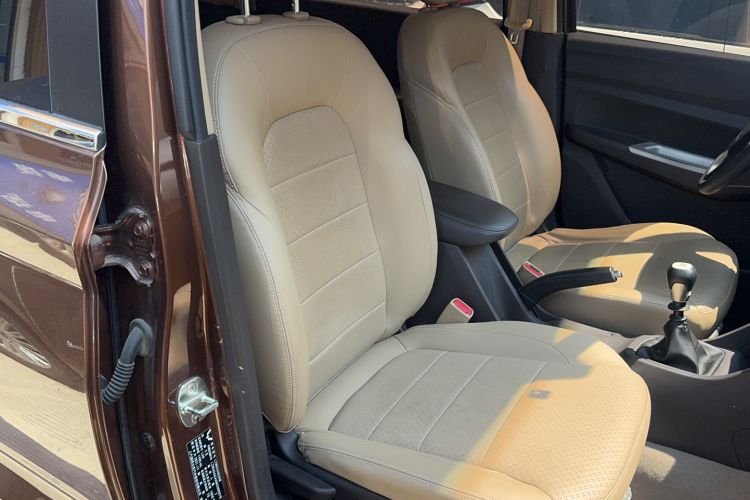 Used Wuling Hongguang 2021 1.5L Facelifted S Comfort Version with Electric Power Steering LAR Right Front Seat