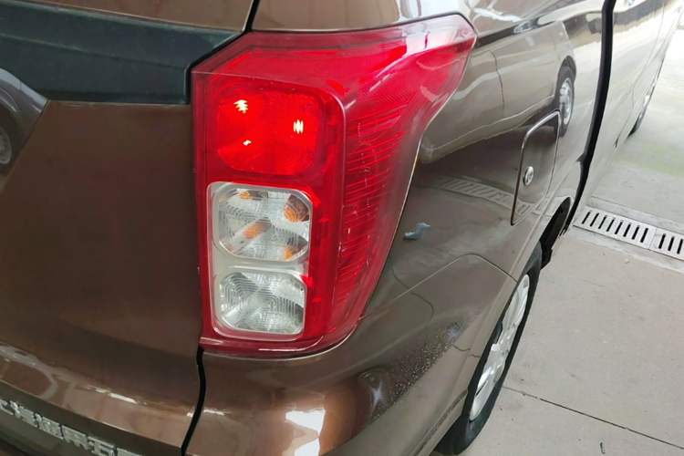 Used Wuling Hongguang 2021 1.5L S Base Version LAR Right Rear Taillight