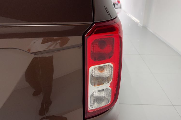 Used Wuling Hongguang 2021 1.5L Facelift S Comfort Version Hydraulic Power Steering LAR Right Rear Taillight