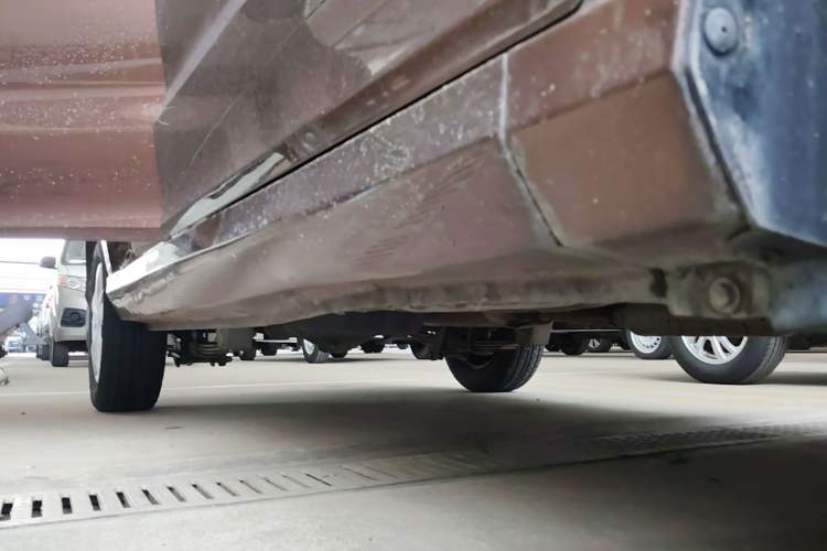 Used Wuling Hongguang 2021 1.5L S Base Version LAR Right Side Sill