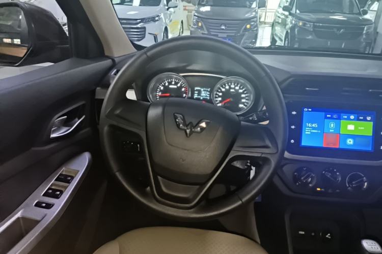 Used Wuling Hongguang 2021 1.5L S Comfort Edition LAR Steering Wheel