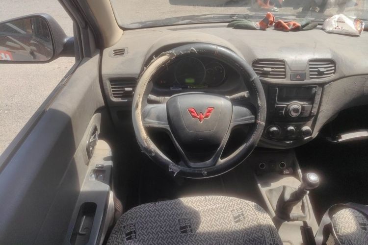 Used Wuling Hongguang 2021 1.5L S Base Version LAR Steering Wheel