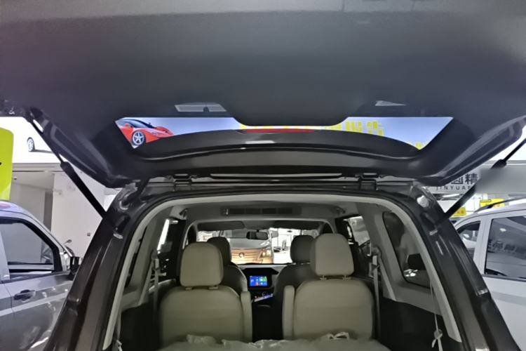 Used Wuling Hongguang 2021 1.5L S Comfort Edition LAR Trunk
