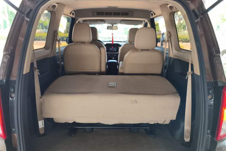 Used Wuling Hongguang 2021 1.5L S Comfort Edition LAR Trunk