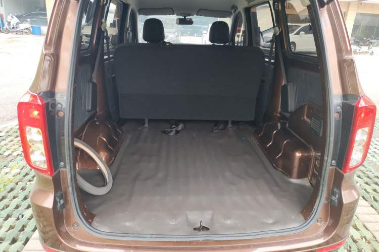 Used Wuling Hongguang 2021 1.5L S Base Version LAR Trunk
