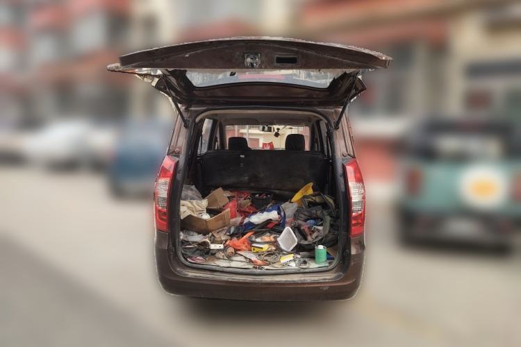 Used Wuling Hongguang 2021 1.5L Revised S Standard Version Hydraulic-Power-Assisted LAR Trunk