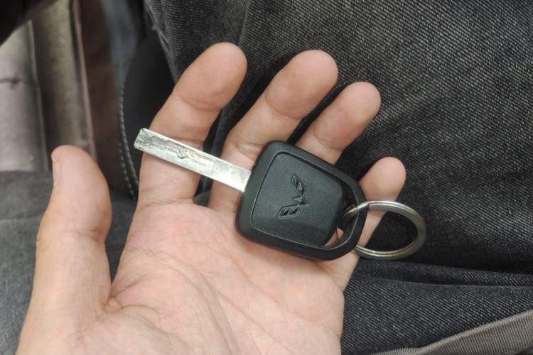 Used Wuling Hongguang 2021 1.5L Facelift S Comfort Version Hydraulic Power Steering LAR Vehicle Key