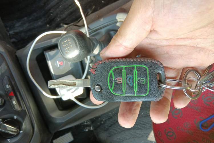 Used Wuling Hongguang 2021 1.5L S Standard Version LAR Vehicle Key