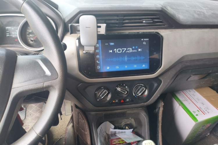 Used Wuling Hongguang 2021 1.5L Facelifted S Comfort Version with Electric Power Steering LAR Audio And AC Panel