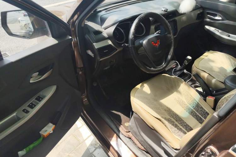 Used Wuling Hongguang 2021 1.5L Facelift S Comfort Version Hydraulic Power Steering LAR Driver Seat