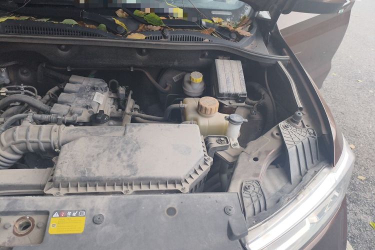 Used Wuling Hongguang 2021 1.5L Facelifted S Comfort Version with Electric Power Steering LAR Engine Bay Left