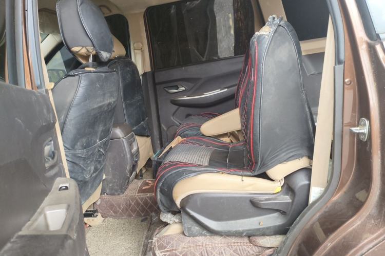 Used Wuling Hongguang 2021 1.5L Facelifted S Comfort Version with Electric Power Steering LAR Left Rear Seat