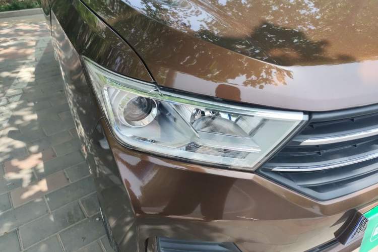 Used Wuling Hongguang 2021 1.5L Facelift S Comfort Version Hydraulic Power Steering LAR Right Front Headlight