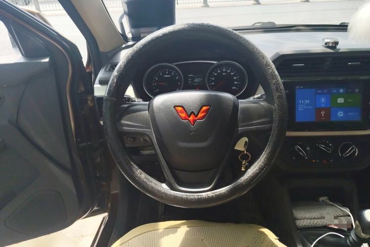Used Wuling Hongguang 2021 1.5L Facelift S Comfort Version Hydraulic Power Steering LAR Steering Wheel