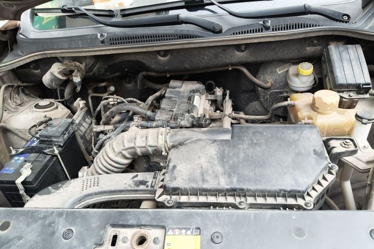 Used Wuling Hongguang 2021 1.5L Facelifted S Comfort Version with Electric Power Steering LAR Engine Bay