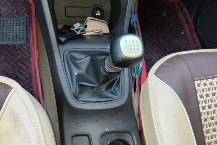 Used Wuling Hongguang 2021 1.5L S Standard Version LAR Gear Lever