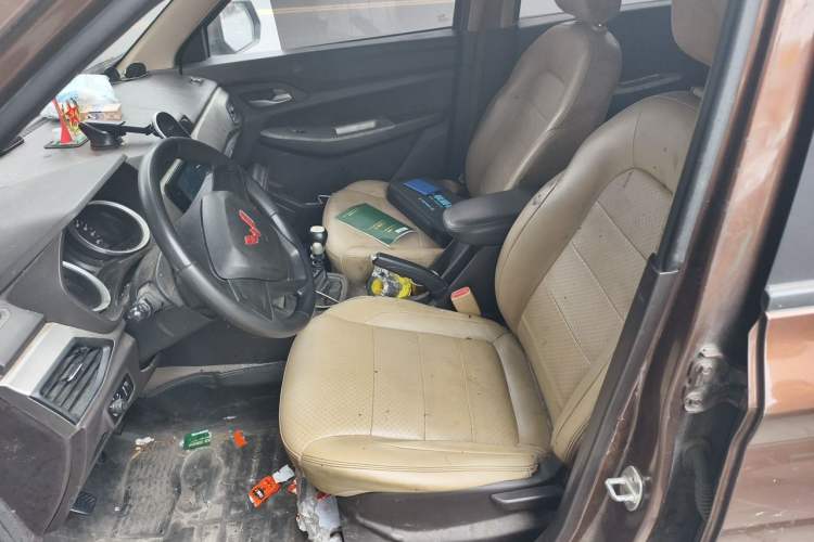 Used Wuling Hongguang 2021 1.5L Facelifted S Comfort Version with Electric Power Steering LAR Left Front Seat