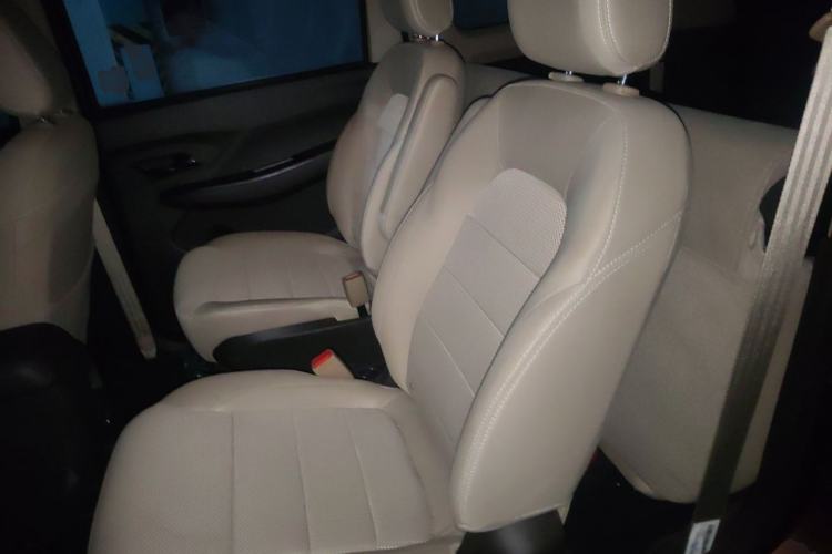Used Wuling Hongguang 2021 1.5L S Standard Version LAR Left Rear Seat