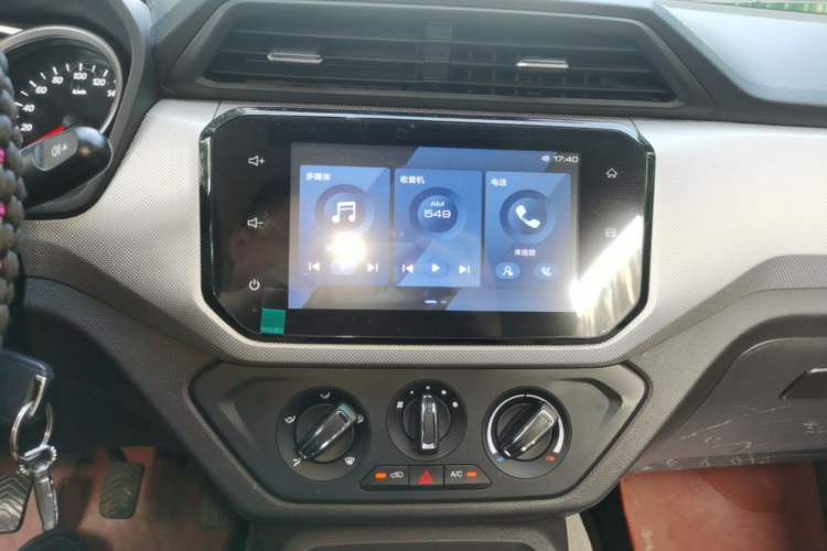 Used Wuling Hongguang 2021 1.5L Facelifted S Comfort Version with Electric Power Steering LAR Audio And AC Panel