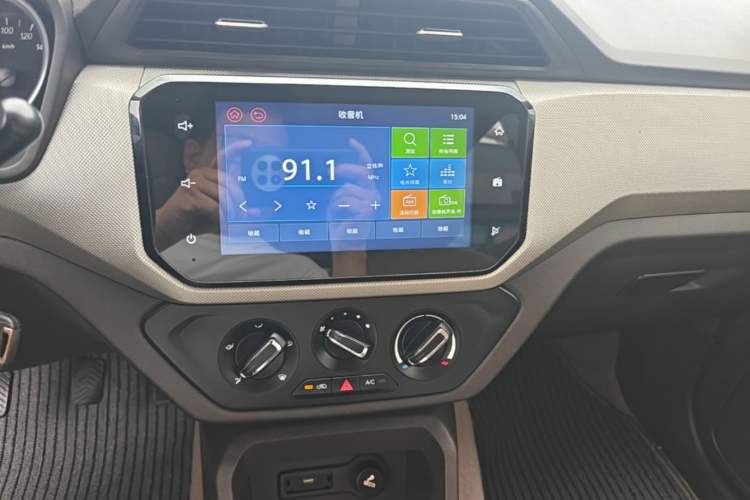 Used Wuling Hongguang 2021 1.5L S Comfort Edition LAR Audio And AC Panel