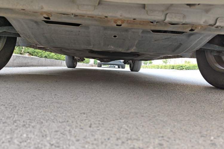 Used Wuling Hongguang 2021 1.5L Revised S Standard Version Hydraulic-Power-Assisted LAR Chassis Front