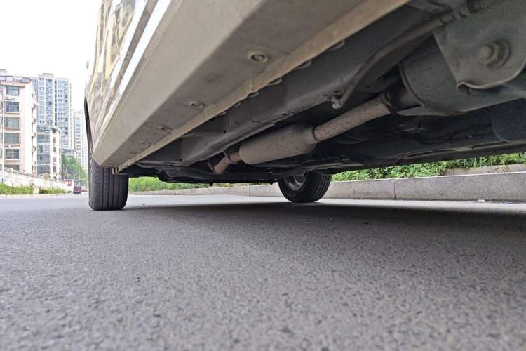 Used Wuling Hongguang 2021 1.5L Revised S Standard Version Hydraulic-Power-Assisted LAR Chassis Rear Left