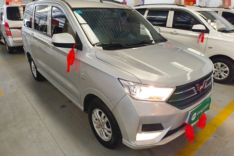Used Wuling Hongguang 2021 1.5L Revised S Standard Version Hydraulic-Power-Assisted LAR Exterior 1