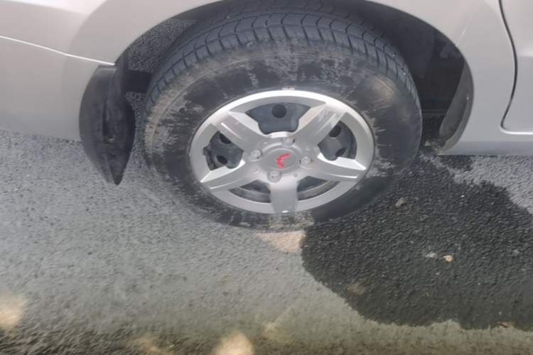 Used Wuling Hongguang 2021 1.5L S Base Version LAR Exterior 5