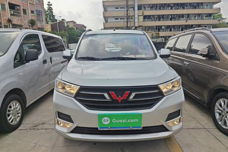 Used Wuling Hongguang 2021 1.5L Facelifted S Comfort Version with Electric Power Steering LAR Front
