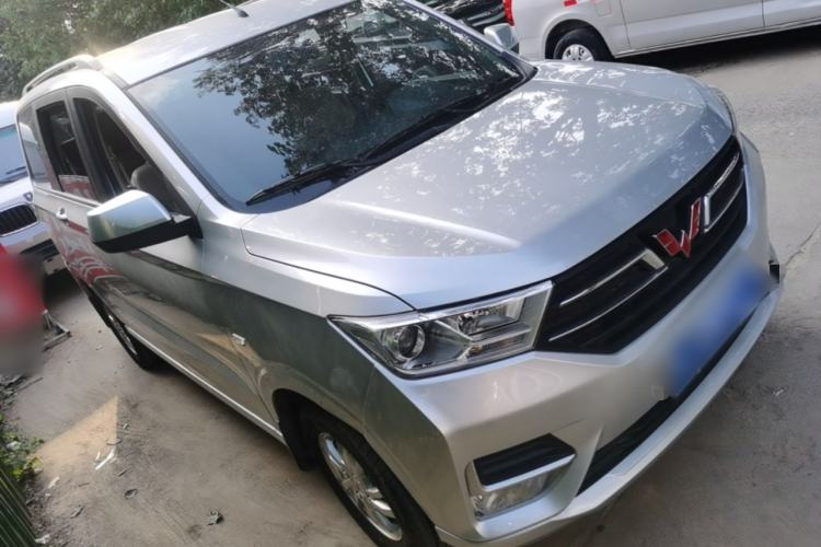 Used Wuling Hongguang 2021 1.5L Facelifted S Comfort Version with Electric Power Steering LAR Front Right 45 Deg