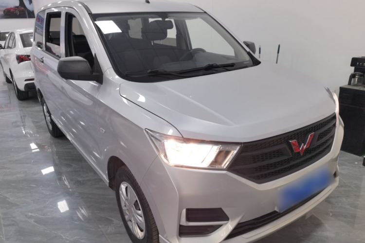 Used Wuling Hongguang 2021 1.5L Revised S Base Version with Electric Power Steering LAR Front Right 45 Deg