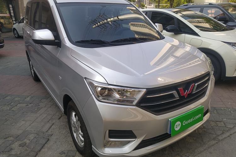 Used Wuling Hongguang 2021 1.5L Facelifted S Comfort Version with Electric Power Steering LAR Front Right 45 Deg