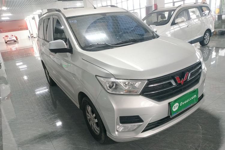 Used Wuling Hongguang 2021 1.5L Revised S Standard Version with Electric Power Steering LAR Front Right 45 Deg