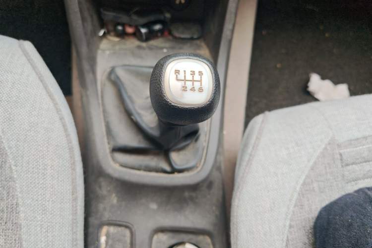 Used Wuling Hongguang 2021 1.5L S Standard Version LAR Gear Lever