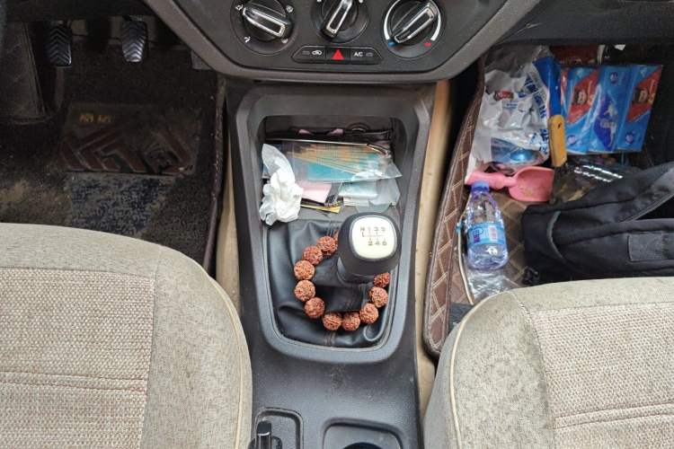 Used Wuling Hongguang 2021 1.5L Revised S Standard Version Hydraulic-Power-Assisted LAR Gear Lever