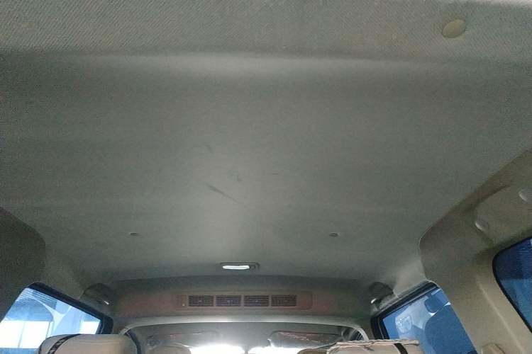 Used Wuling Hongguang 2021 1.5L Revised S Standard Version with Electric Power Steering LAR Headliner