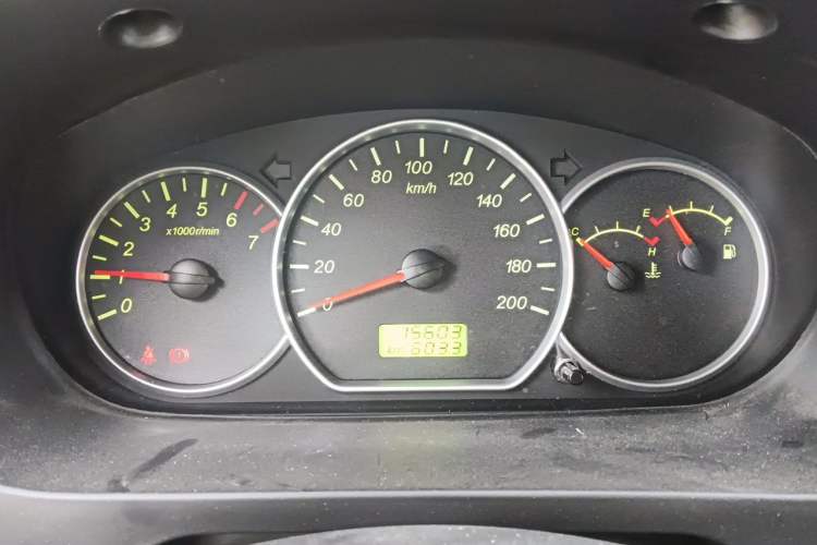 Used Wuling Hongguang 2021 1.5L Revised S Standard Version Hydraulic-Power-Assisted LAR Instrument Cluster