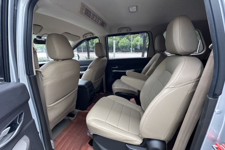 Used Wuling Hongguang 2021 1.5L Facelift S Comfort Version Hydraulic Power Steering LAR Interior 1