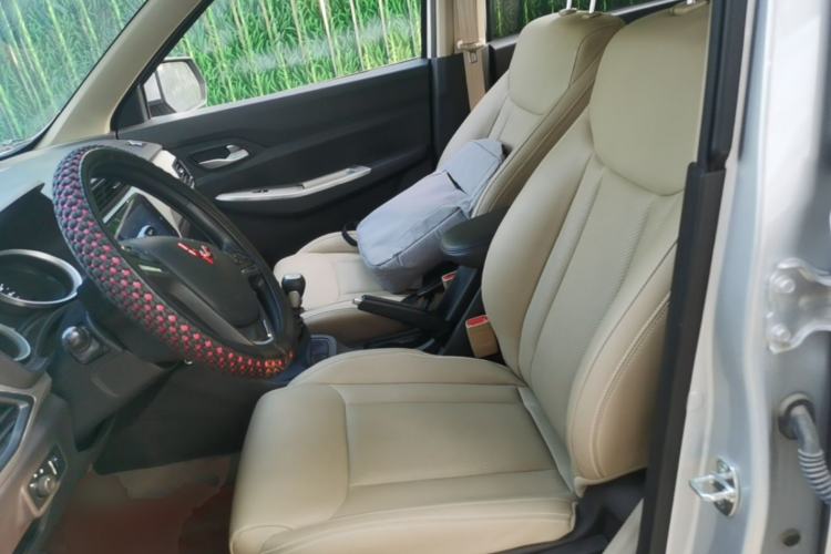 Used Wuling Hongguang 2021 1.5L Facelifted S Comfort Version with Electric Power Steering LAR Left Front Seat