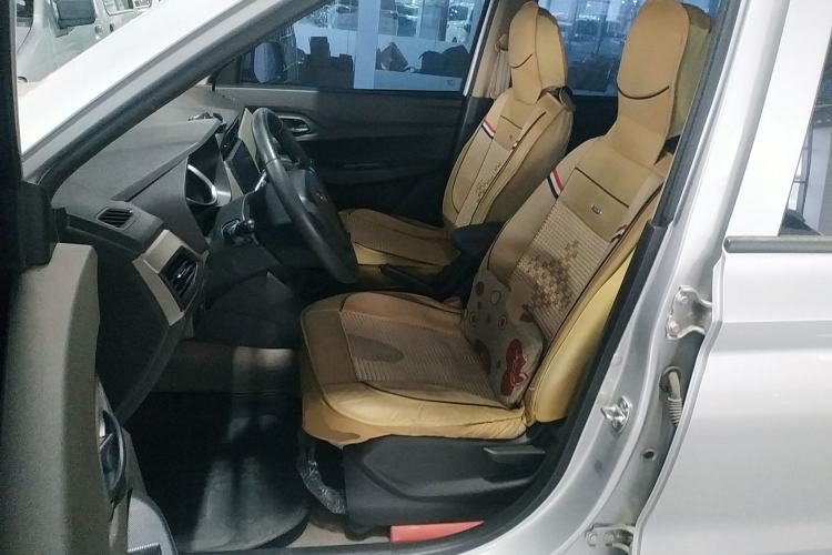 Used Wuling Hongguang 2021 1.5L Revised S Standard Version with Electric Power Steering LAR Left Front Seat