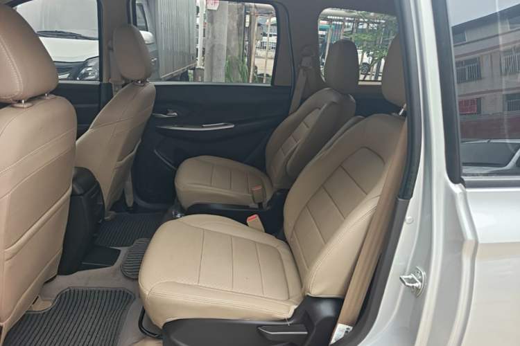 Used Wuling Hongguang 2021 1.5L S Comfort Edition LAR Left Rear Seat