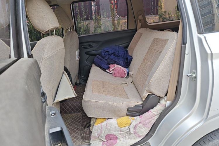 Used Wuling Hongguang 2021 1.5L Revised S Standard Version Hydraulic-Power-Assisted LAR Left Rear Seat