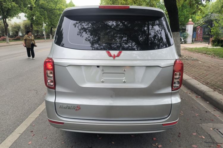 Used Wuling Hongguang 2021 1.5L Revised S Standard Version with Electric Power Steering LAR Rear