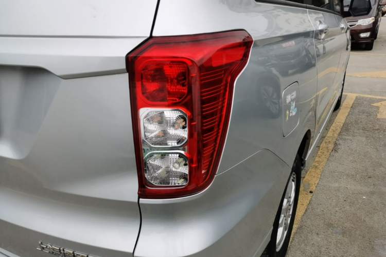 Used Wuling Hongguang 2021 1.5L Facelift S Comfort Version Hydraulic Power Steering LAR Right Rear Taillight