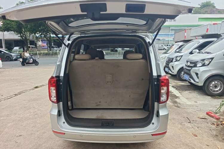 Used Wuling Hongguang 2021 1.5L S Comfort Edition LAR Trunk