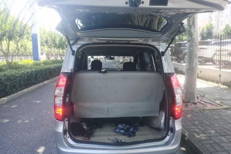 Used Wuling Hongguang 2021 1.5L S Base Version LAR Trunk
