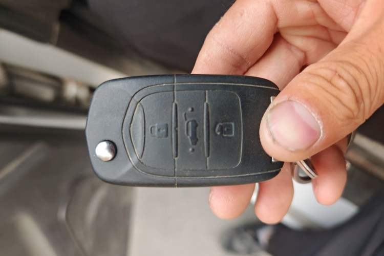 Used Wuling Hongguang 2021 1.5L S Standard Version LAR Vehicle Key