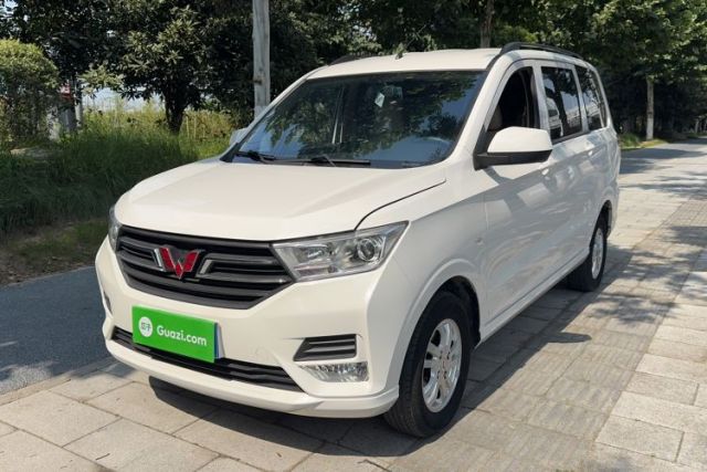 Used Wuling Hongguang 2021 1.5L Revised S Standard Version Hydraulic-Power-Assisted LAR